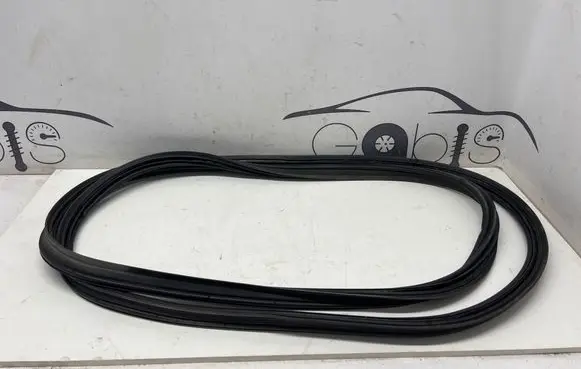 Toyota RAV 4 (XA50) Trunk rubber seal (body) 