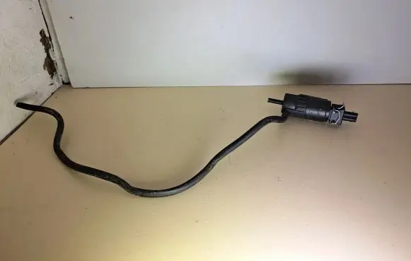 Citroen Jumper Windscreen/windshield washer pump D283203 D28320318 178045