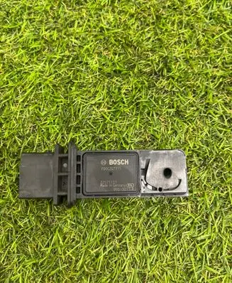 BMW X5 E70 Mass air flow meter F00C2G7315 22571131