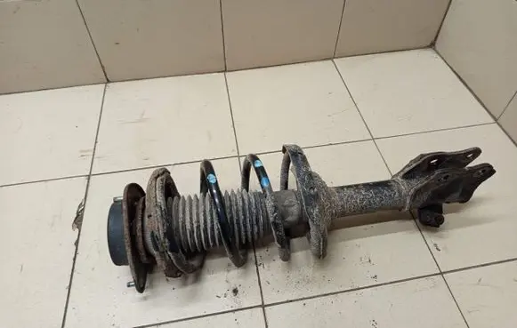 Subaru Forester SH Front shock absorber with coil spring