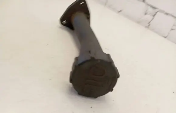 Volkswagen Transporter - Caravelle T4 Oil fill pipe 044115308A