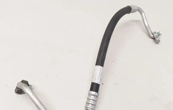 KIA Sportage Air conditioning (A/C) pipe/hose 97762D7800