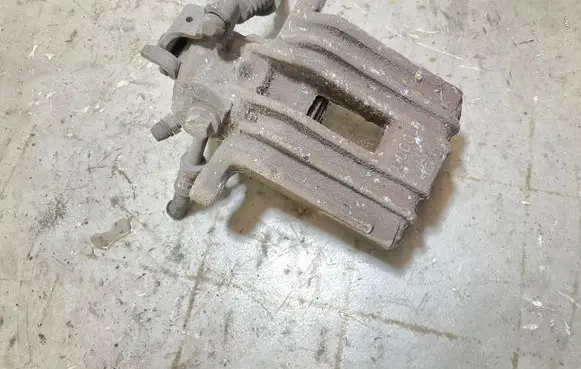 Rear brake caliper