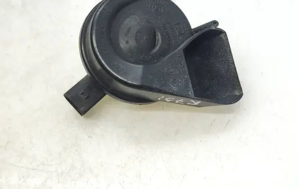 Porsche Cayenne (92A) Horn signal 703881165 024148 A046466