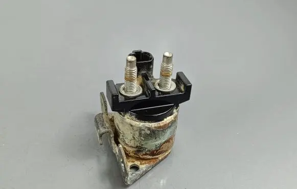 Nissan Qashqai Other engine bay part 25116BB50A