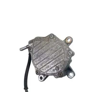 Toyota Verso Vacuum pump