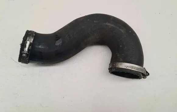 Porsche Cayenne (92A) Intercooler hose/pipe 7P0145972D