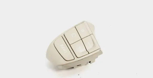 Volvo S80 Steering wheel buttons/switches 30768059