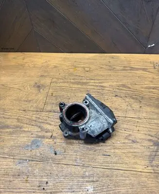 Audi A4 S4 B8 8K Throttle valve 03L128063E A2C53338105