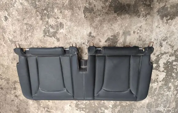 Audi Q7 4M Third row seats 4M0885305