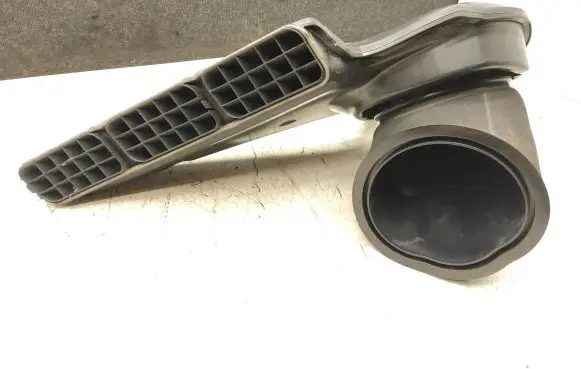 Man TGE 1gen Air intake duct part 7C2819049B