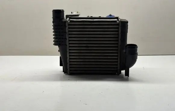 Peugeot 5008 II Intercooler radiator 9675627980