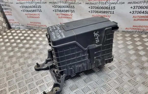 Volkswagen Jetta V Battery box tray 1K0915333H