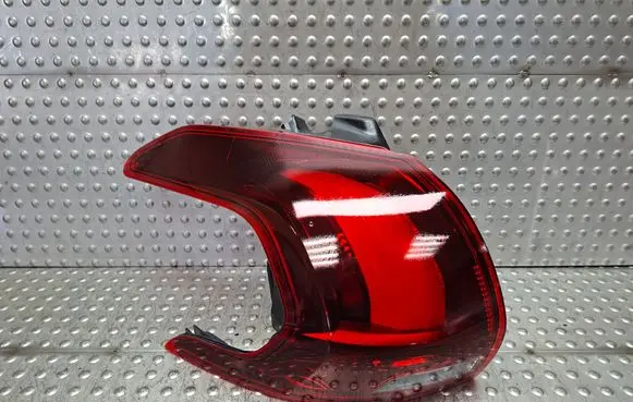 Peugeot 2008 I Rear/tail lights S25071530 9826730480