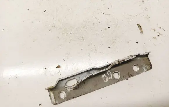 Nissan e-NV200 Tailgate/trunk/boot hinge 