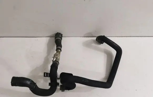 BMW 6 F12 F13 Engine coolant pipe/hose 7619724