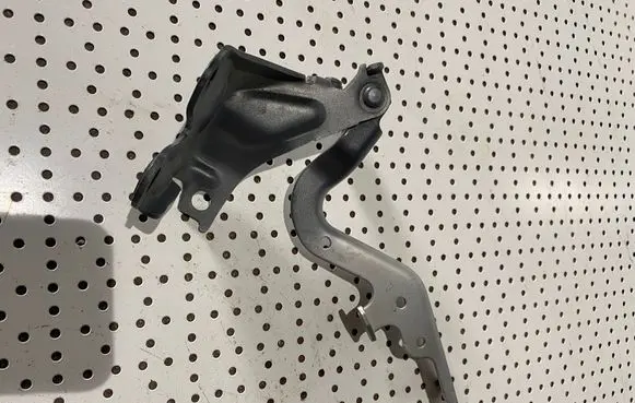 Lexus IS 220D-250-350 Engine bonnet/hood hinges