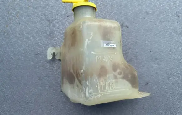 Opel Frontera B Coolant expansion tank/reservoir 97179155 97165766 H901