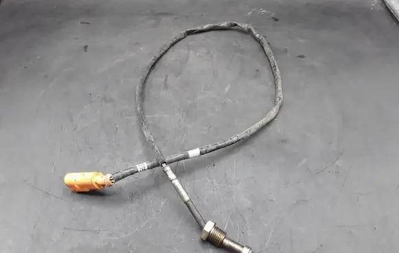Volkswagen Polo V 6R Exhaust gas temperature sensor 03P906088D