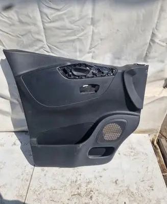 Renault Trafic III (X82) Front door card panel trim