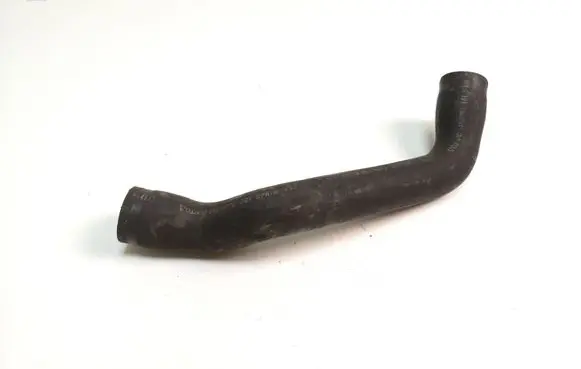 Volvo XC90 Engine coolant pipe/hose 08674873