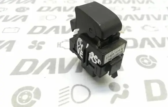 Toyota Corolla E120 E130 Electric window control switch 848100F010