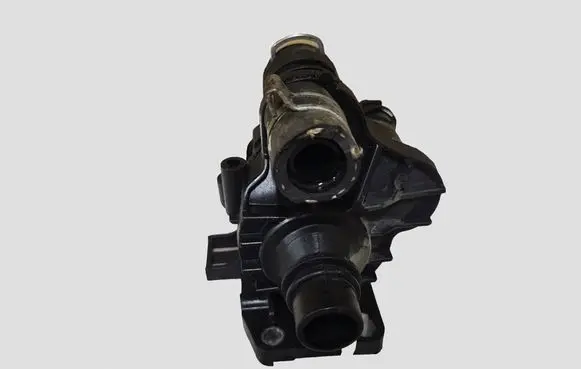 Peugeot 207 Thermostat housing D2C009TT TH332