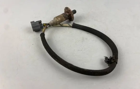 Subaru Forester SF Lambda probe sensor A24-B71 A24B71