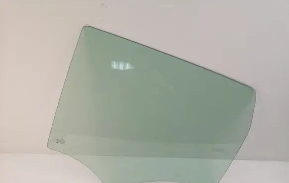 Mercedes-Benz A W169 Rear door window glass