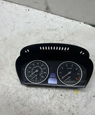 BMW X5 E70 Speedometer (instrument cluster) 62119143833 217028358 A2C53242029