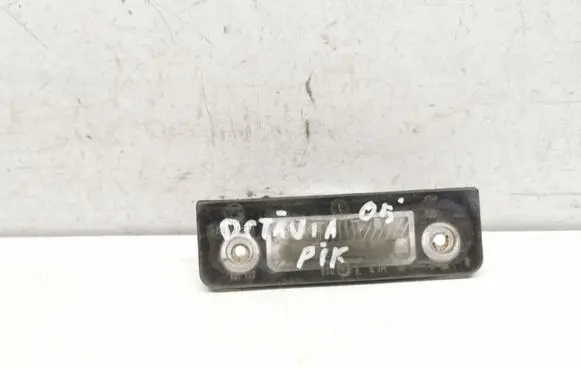 Skoda Octavia Mk2 (1Z) Number plate light 1Z0943021