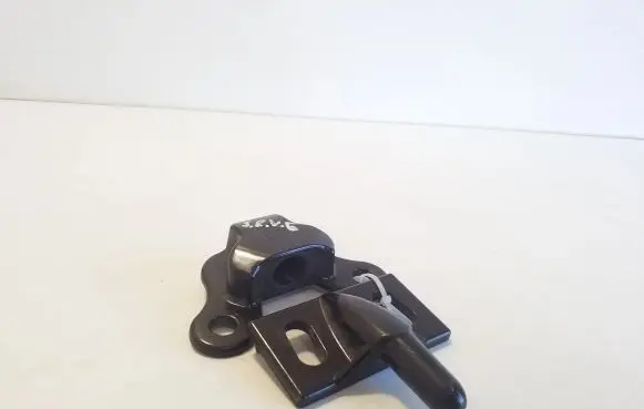 Opel Vivaro Sliding door check strap stopper 9841131380 9841130680