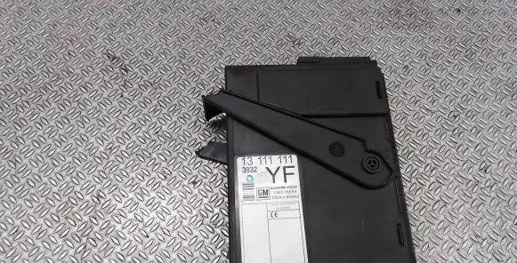 Door central lock control unit/module