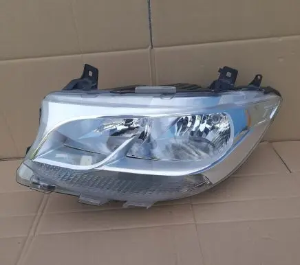 Mercedes-Benz Sprinter W907 W910 Headlight/headlamp