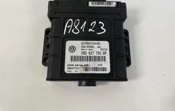 Volkswagen Touareg I Gearbox control unit/module 09d927750bp unba007622