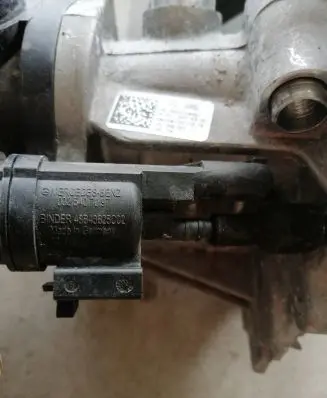 Mercedes-Benz A W176 Electric auxiliary coolant/water pump A6512004300