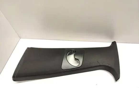 BMW X5 E70 (B) pillar trim (top) 51437129751 15671812 7129751