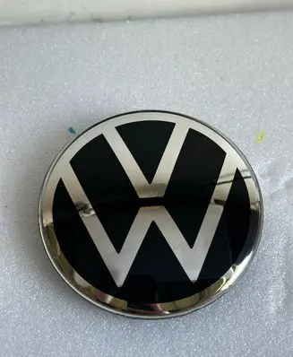Volkswagen T-Roc Manufacturer badge logo/emblem 2GM853601E