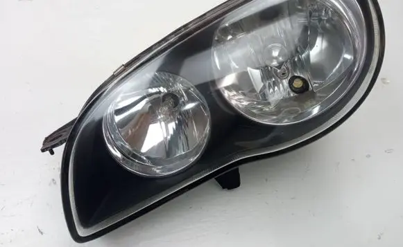 Toyota Corolla E110 Headlight/headlamp VALEO89005790