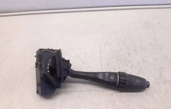 Mitsubishi Space Star Wiper control stalk