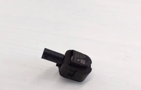 BMW 5 F10 F11 Airbag deployment crash/impact sensor 9224178