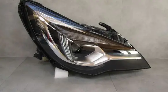 Opel Astra K Headlight/headlamp 39055746 6519700000000X 662588537