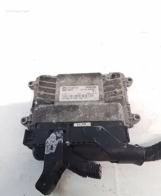 Chevrolet Orlando Engine control unit/module 96964295 5WY1J16A 25184173