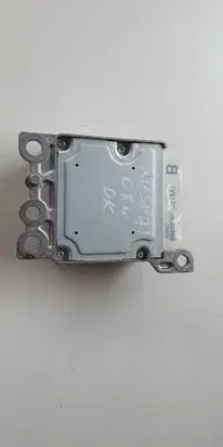 Nissan Qashqai+2 Airbag control unit/module