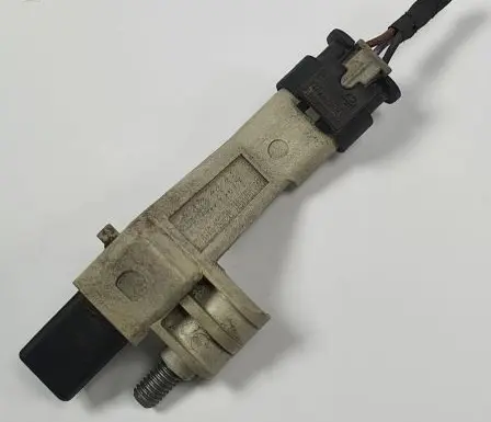 Volkswagen Up Crankshaft position sensor 04L906433E