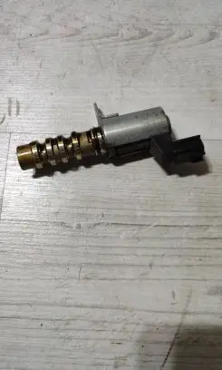 Dacia Duster Camshaft vanos timing valve HHLLH