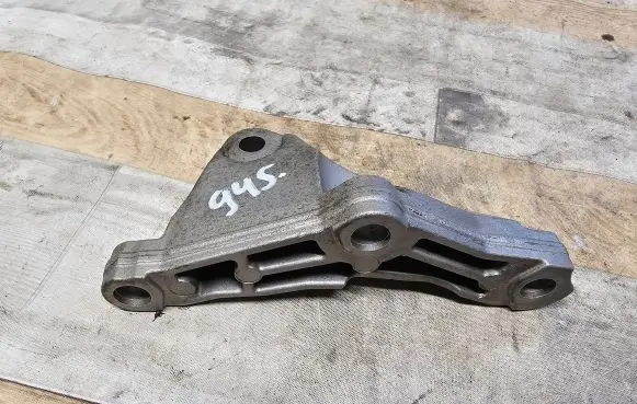 BMW 5 F10 F11 Fuel pump bracket 7810698 AC46000