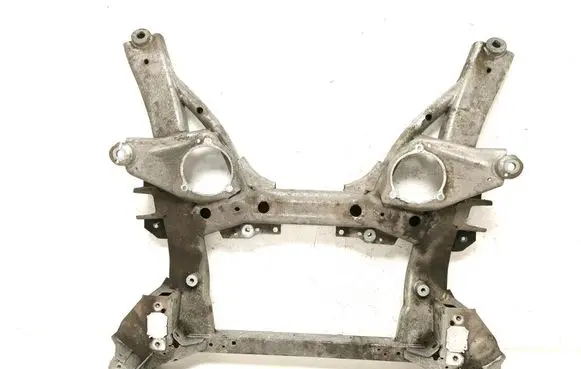 BMW 3 G20 G21 Front subframe 6877319
