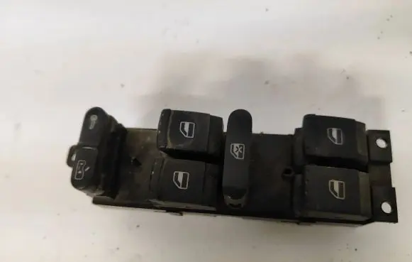 Volkswagen Golf IV Electric window control switch 1J4959857D F005S00162