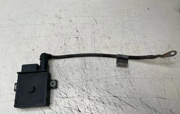 BMW 5 E60 E61 Glow plug pre-heat relay 7801201